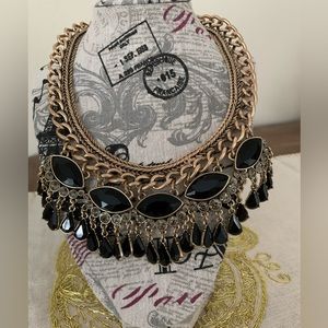 Banana Republic Bib Necklace Golden and Black